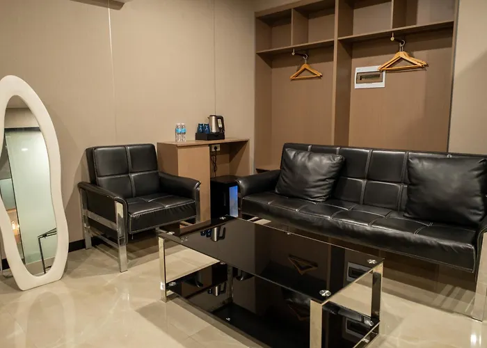 Skyport Near Naia Airport Paranaque Hotel