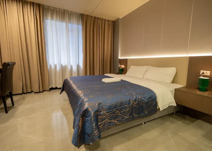 Skyport Near Naia Airport Paranaque
