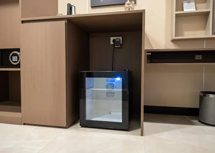 Skyport Near Naia Airport Paranaque